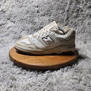 New Balance Men Size 12D  Leathher Suede Low Top White/Beige (Gum Sole) BB550WGU
